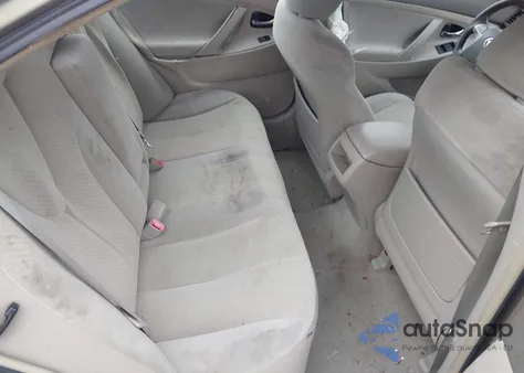 2009 Toyota Camry Se/Le/Xle z USA, uszkodzony, nr VIN 4T1BE46K29U799548